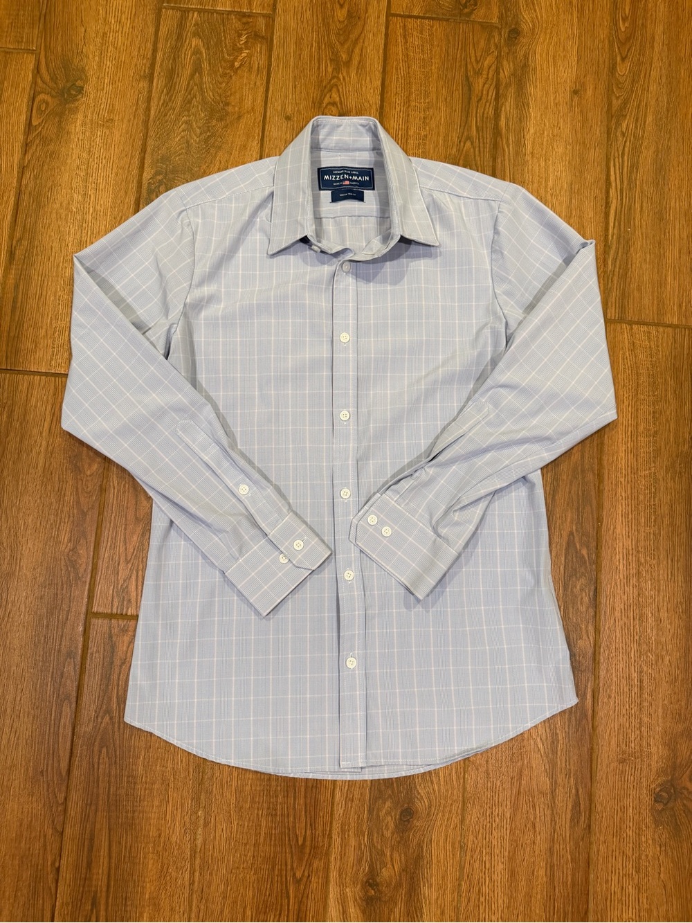 Mizzen+Main Pale Blue Windowpane Dress Shirt / men’s medium trim
